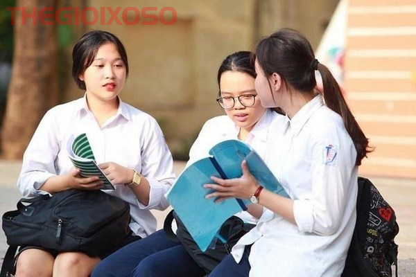 Giải Mã Ý Nghĩa Giấc Mơ Thấy Bạn Học Cũ - Mơ Về Bạn Học Cũ Là Điềm Tốt Hay Xấu?