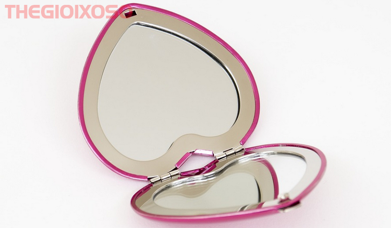 Giải Mã Ý Nghĩa Giấc Mơ Thấy Gương - Mơ Về Gương Là Điềm Tốt Hay Xấu?